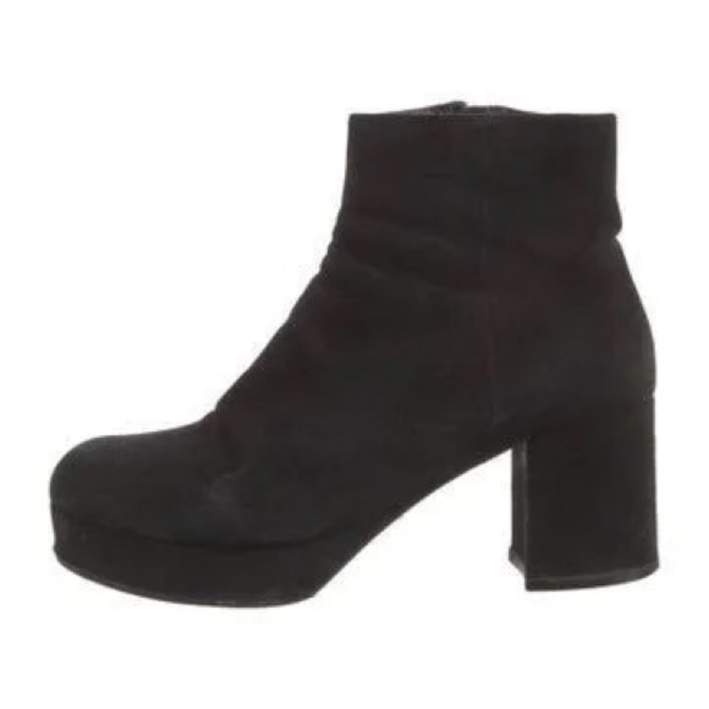 PRADA BLACK SQUARE BULKY TOE BLOCK HEEL ANKLE SUEDE BOOTS 39.5